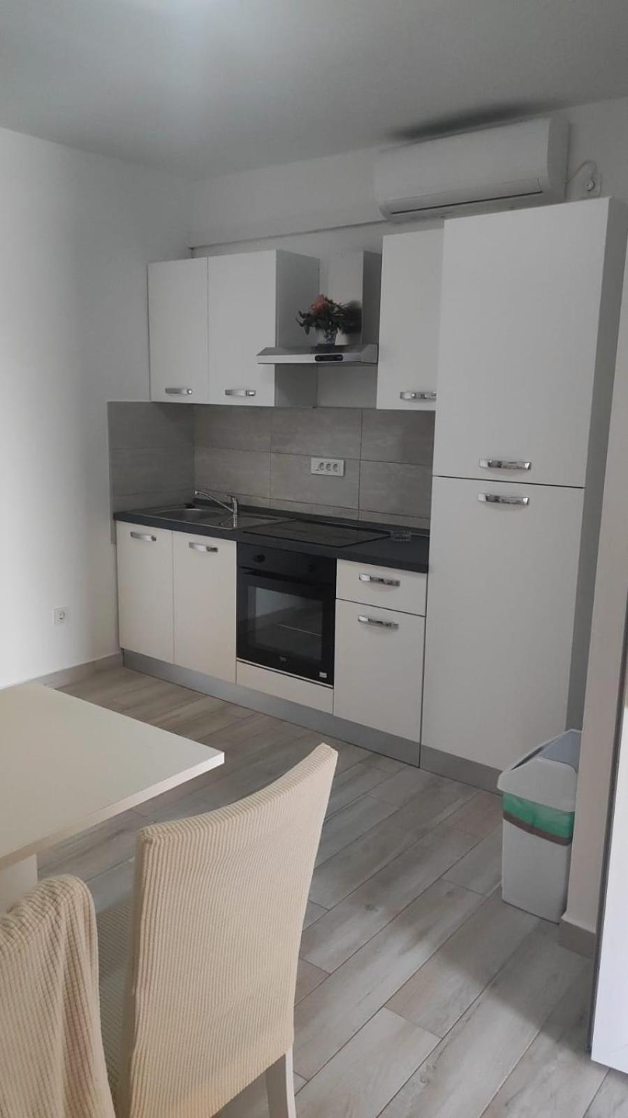 Gordana Apartmani Ljubač Eksteriør billede